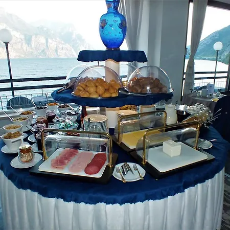 Monica 3* Malcesine