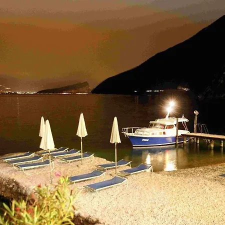 Monica Otel Malcesine