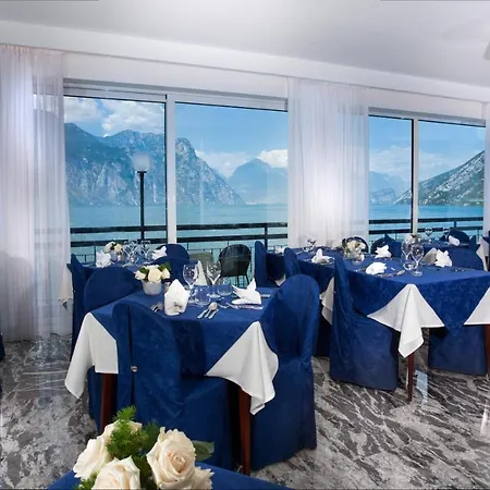 Hotel Monica 3*